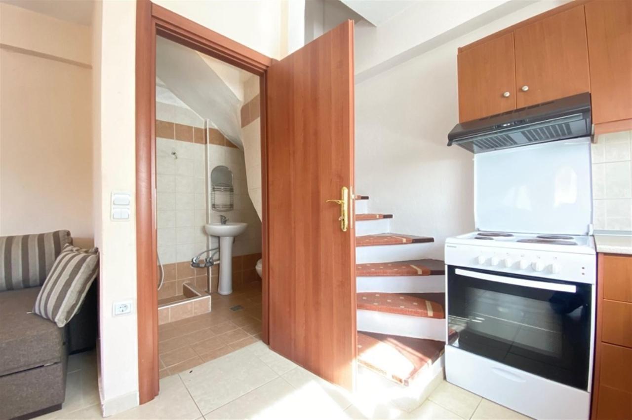 Pine Beach Holiday Home 2 Bedrooms 50 Meters To The Beach Kalyves Polygyrou Exteriör bild