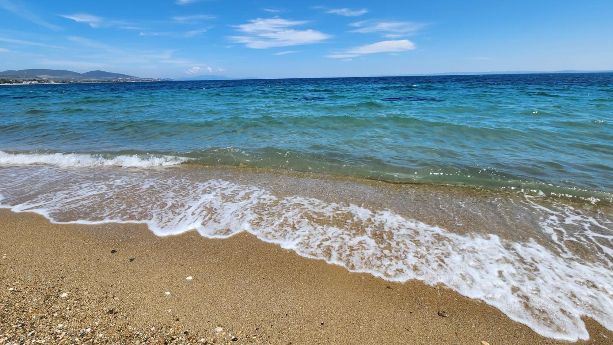 Pine Beach Holiday Home 2 Bedrooms 50 Meters To The Beach Kalyves Polygyrou Exteriör bild